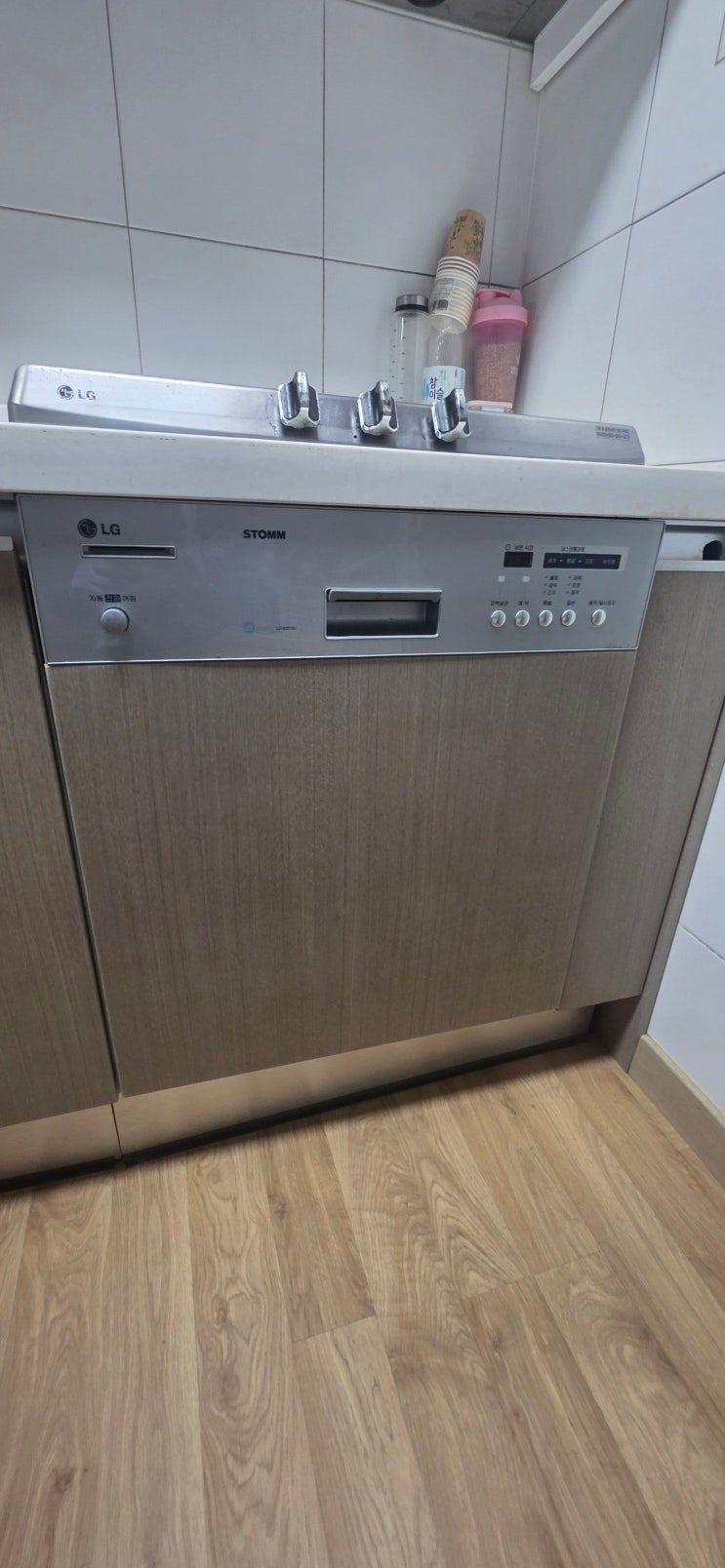  [계양구 계산동 집수리 싱크대 하부장 개조 및 LED 조명 교체]- 신도 브래뉴아파트