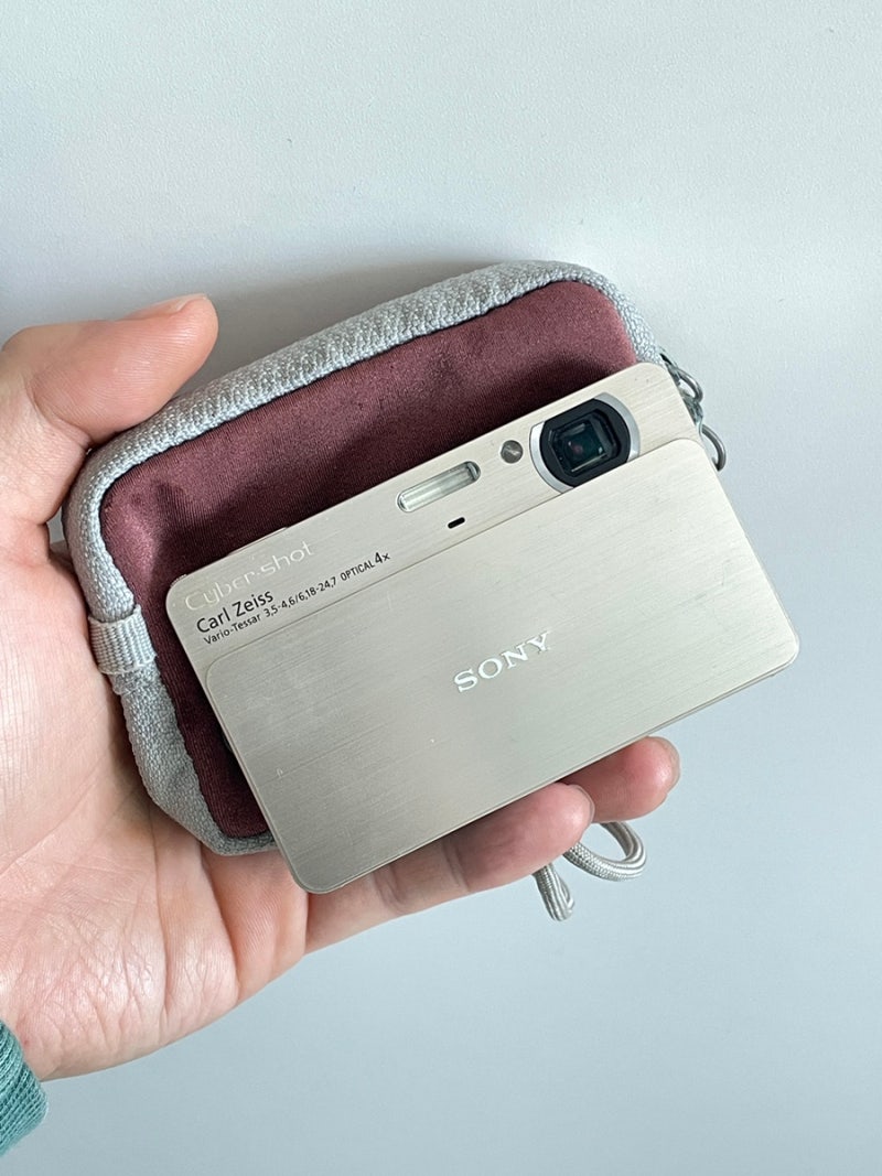소니 사이버샷 DSC-T700 좋을까? (빈티지 카메라 추천)