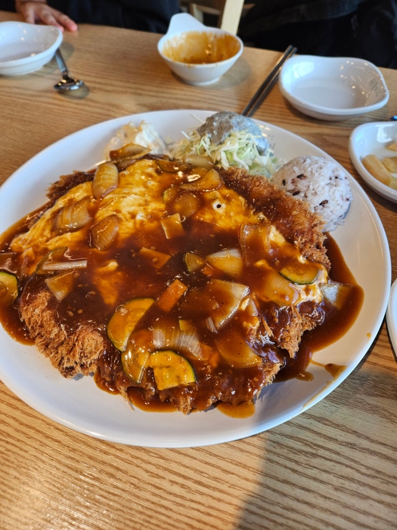 공주 돈까스 맛집 "뚱보아저씨 수제돈까스"