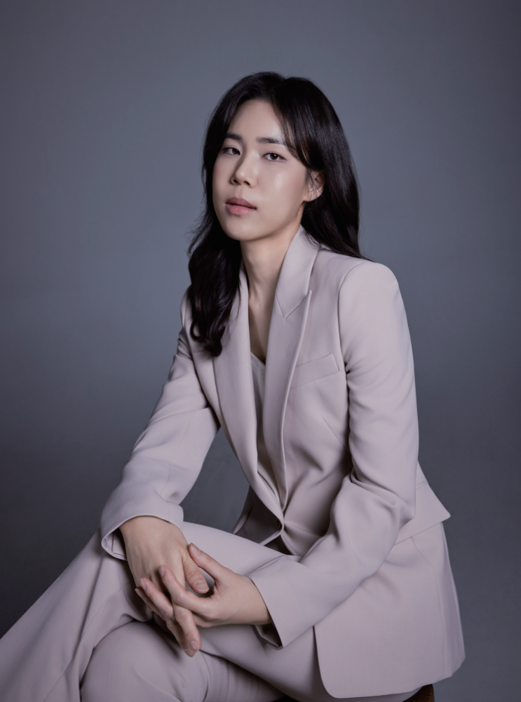  피부를 바라보는 기준, 진료의 순서를 다시 세우다 / 힐하우스피부과 강남점 정한미 대표원장