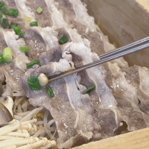  대학로맛집 도토리편백집, 혜화역 4번출구 1분 컷 담백한 편백찜과 국물떡볶이 조합 후기