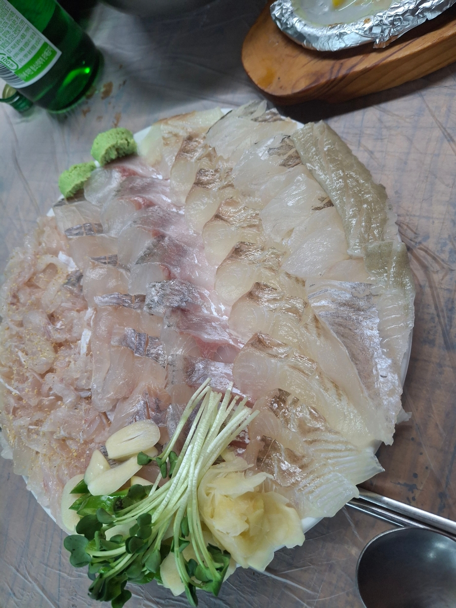 만땅총각 횟집 사진 1