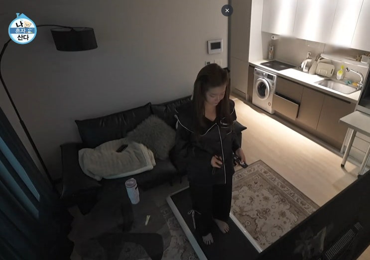  나혼산 츠키 런닝머신! 좁은 집 층간소음 걱정 no. 접이식 워킹패드로 미세먼지 안녕