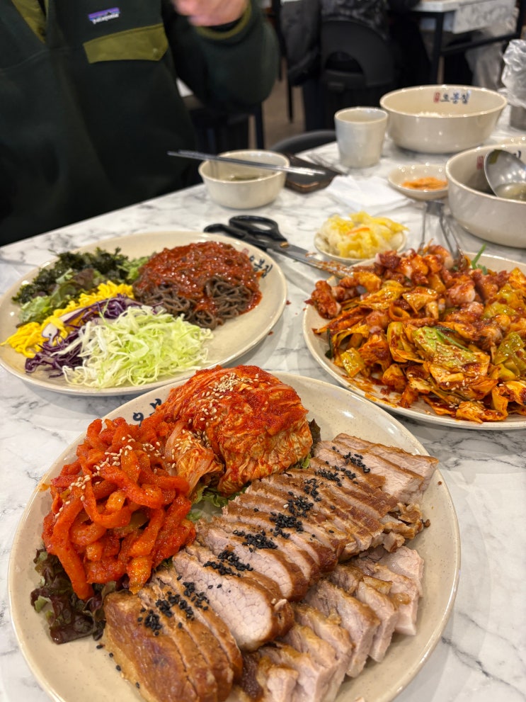  숙대입구역 맛집 오봉집:) 직화낙지, 보쌈, 쟁반막국수 오봉스페셜 한상