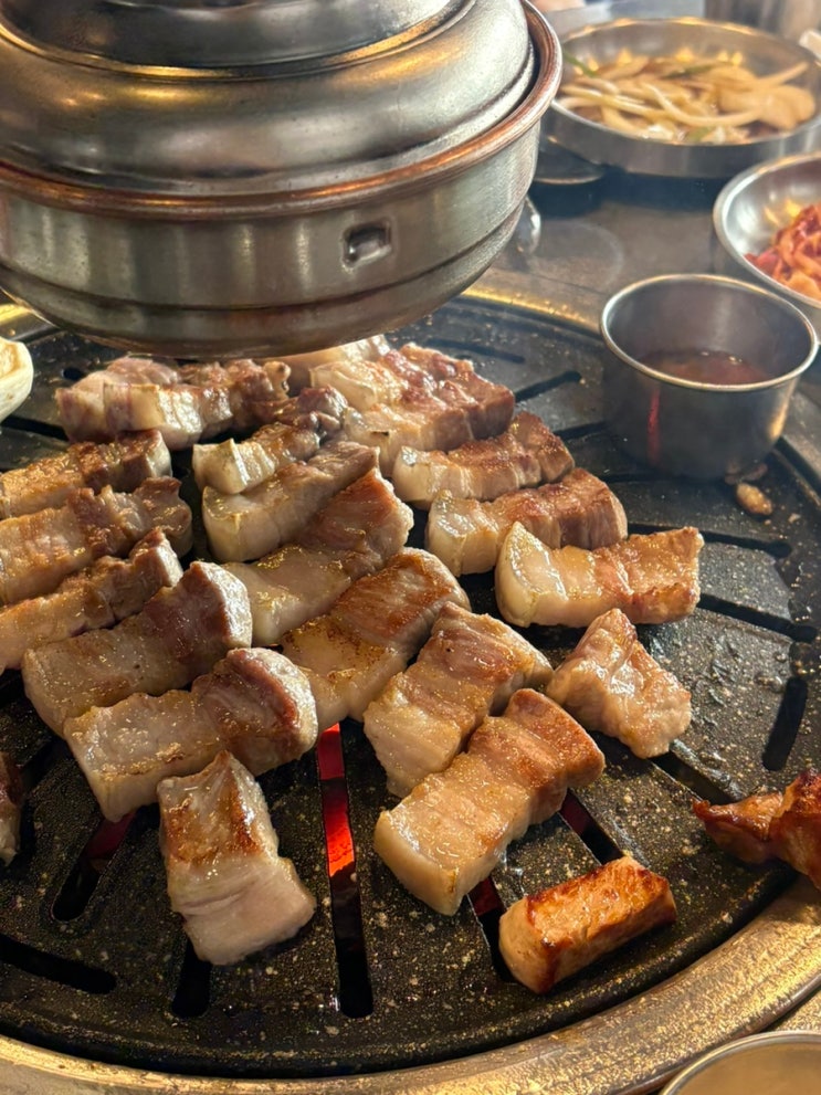  제주 협재해수욕장 흑돼지 맛집 감성돈 고기 퀄리티 굿