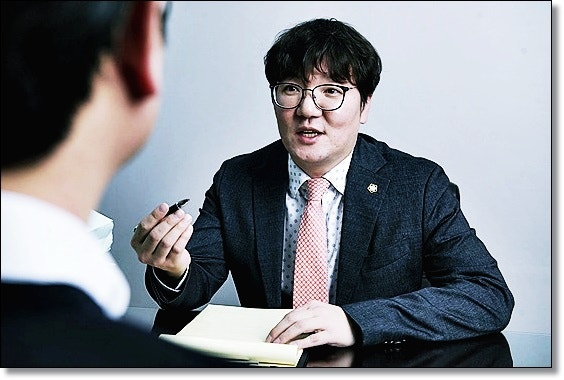 교통사고 사망 변호사 벌금형 집행유예 방어사례 관련 사진