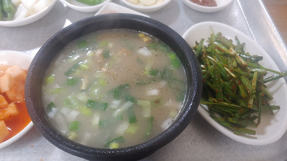 밀양돼지국밥 사진 1