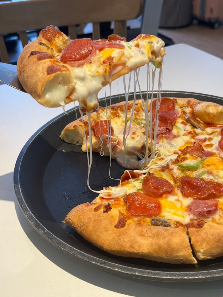  부산 여행 맛집 가볼만한곳 이재모피자 부산역점 평일 웨이팅 후기 방법