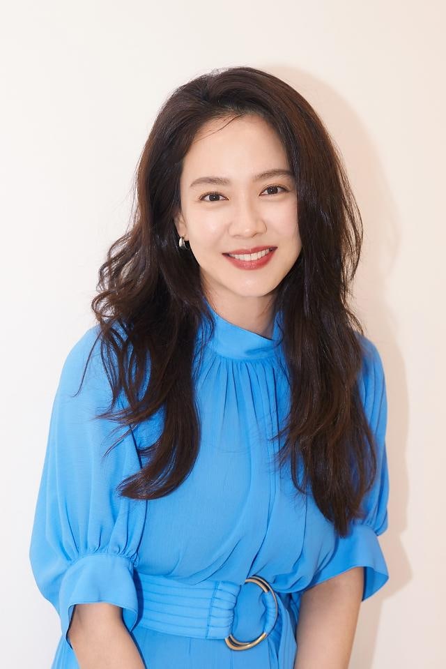 "제작진이 안 자르면 안 나가" 송지효 런닝맨 하차 논란? 16년 '무임승차' 비판 쏟아진 이유