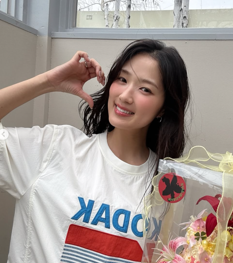 배우 김혜윤, 日 오사카 팬미팅 돌연 취소... "주최 측 사정"