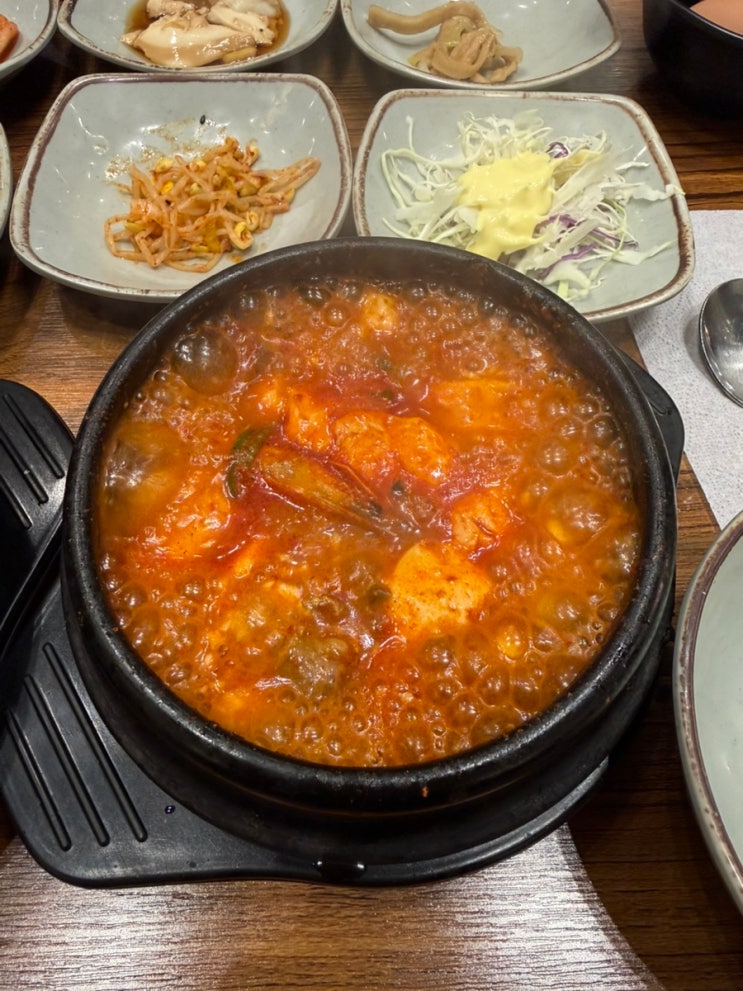  명동 맛집 대가인생순두부 순두부찌개 영양돌솥밥!