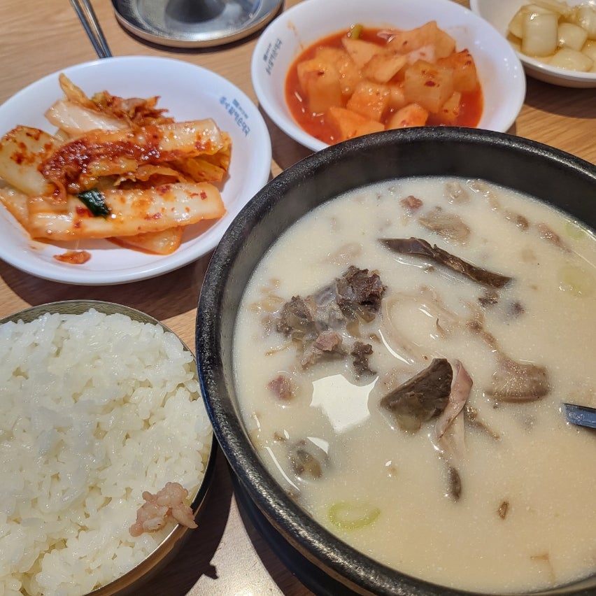 큰맘할매순대국 안산역점 사진 1