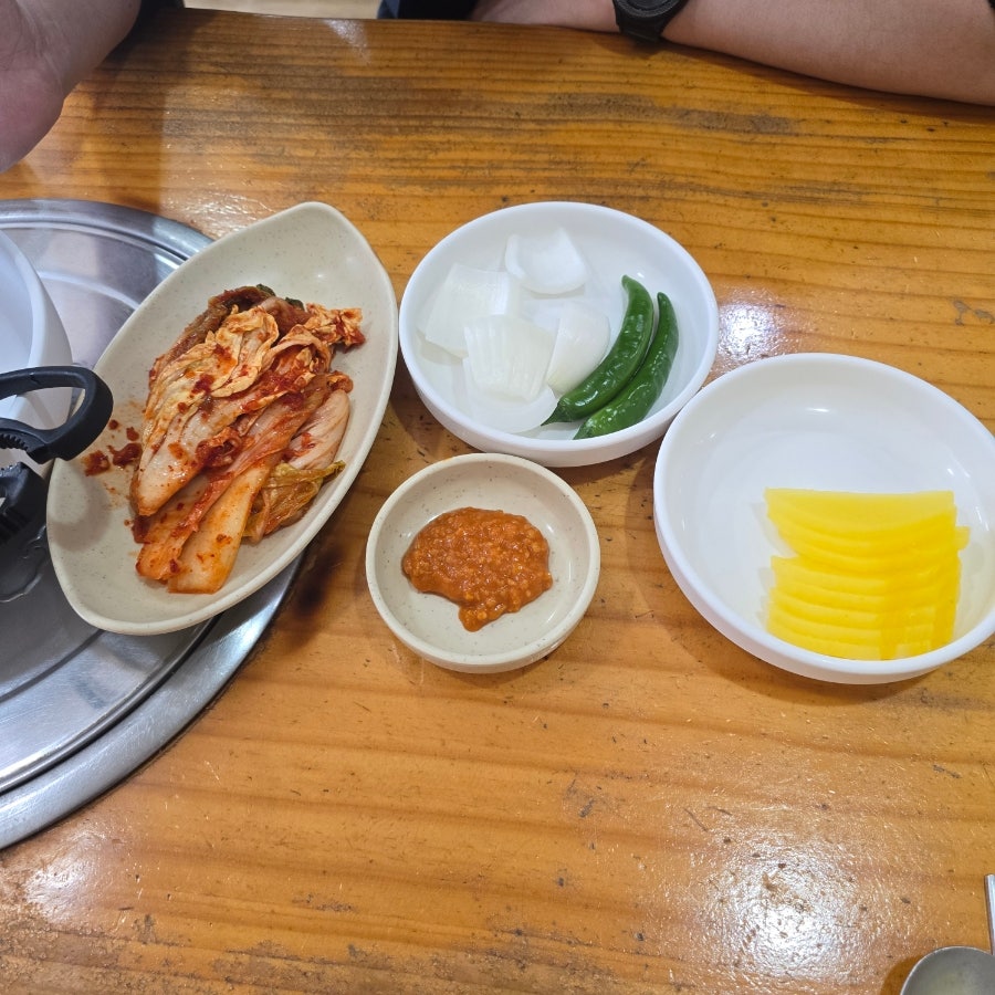 진마루감자탕 개봉점 사진 4