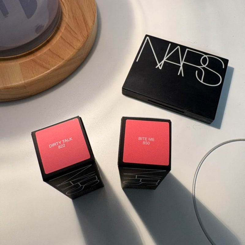 [NARS] 나스 익스플리싯 립스틱 : DIRTY TALK & BITE ME