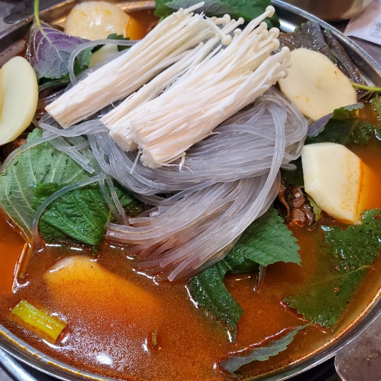  (계룡/금암동) 국물이 진한 감자탕 맛집-맛나감자탕