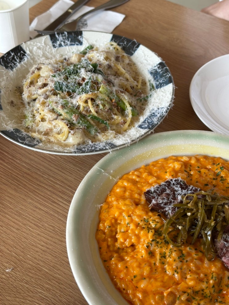  창원 가로수길 양식 맛집 필무렵