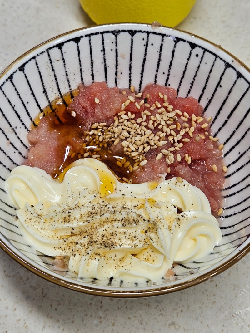 춈미 명란찜 활용한 명란마요 김치볶음밥 레시피 재료