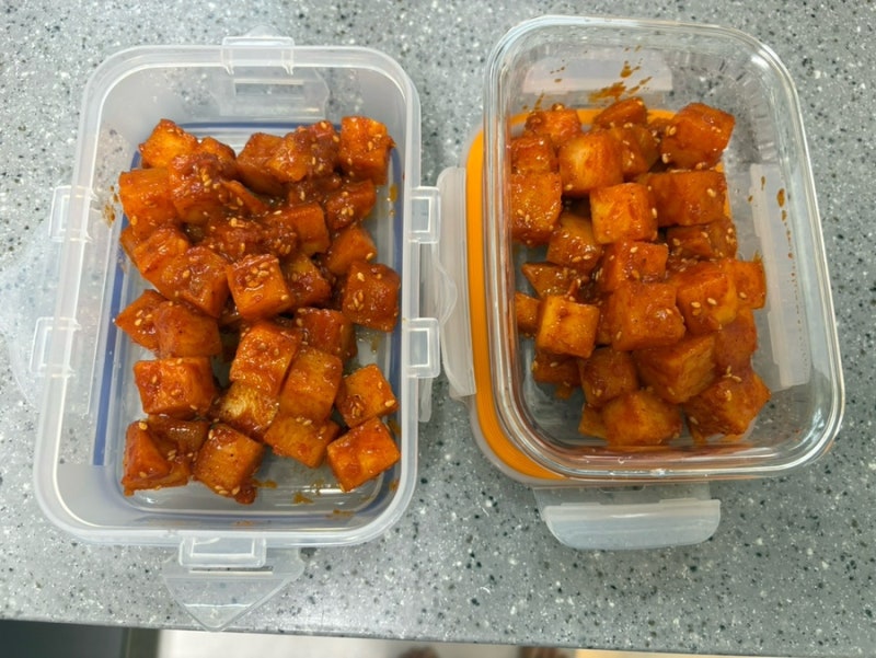 남은 치킨무무침 레시피:)