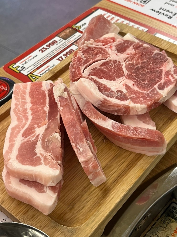  을지로입구역 삼겹살 맛집 회식 모임 장소 강남 돼지상회 무한리필 명동직영점