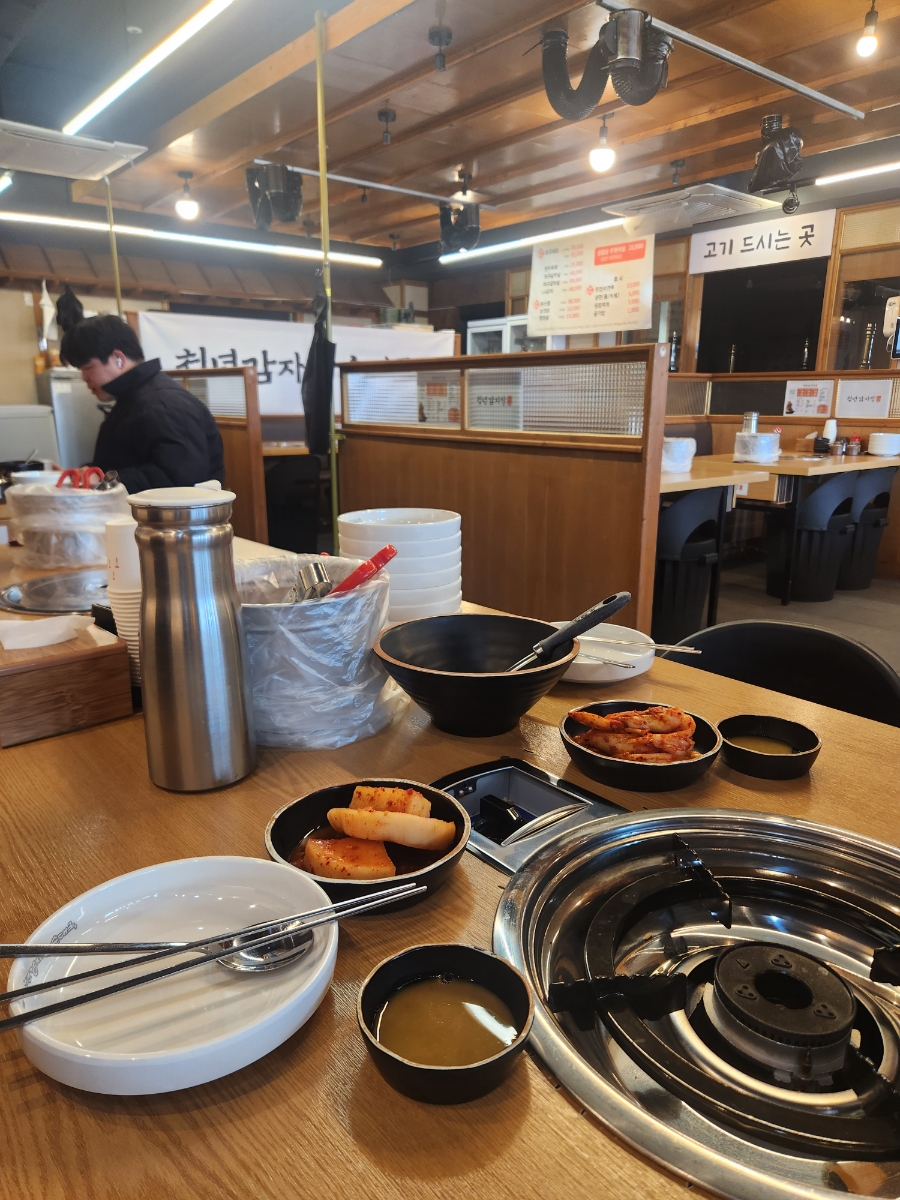 청년감자탕순대국 진천덕산점 사진 4