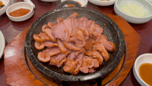  대전 전민동 '동해회관 동해막국수' 오리고기, 매생이굴국, 막국수 맛집