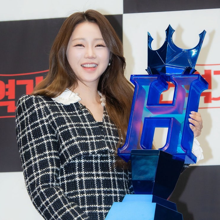  홍지윤 5년 약속 지켰다, 현역가왕3 상금 1억 전액 기부 (화요예능)