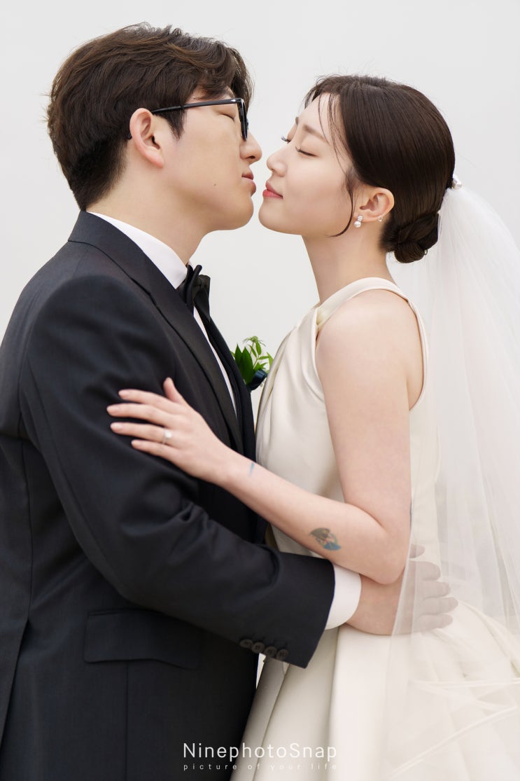  지타워 컨벤션 본식스냅 촬영 후기 [나인포토스냅] 웨딩 사진 / 그랜드볼룸