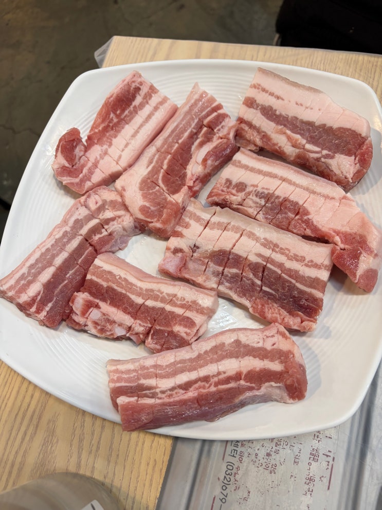  [평창 맛집] 촘촘한 칼집의 미학  대관령 '솔봉갈비'에서 오겹살의 근본을 수집하다!