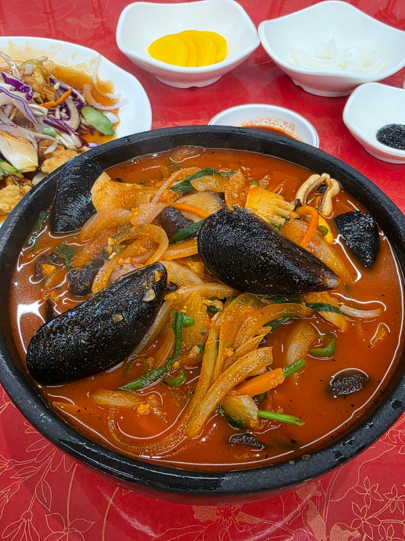 [울산/울주군] 언양 중국집 웨이팅까지있는 짜장면&짬뽕 맛집 "돌콩해물쟁반짜장"