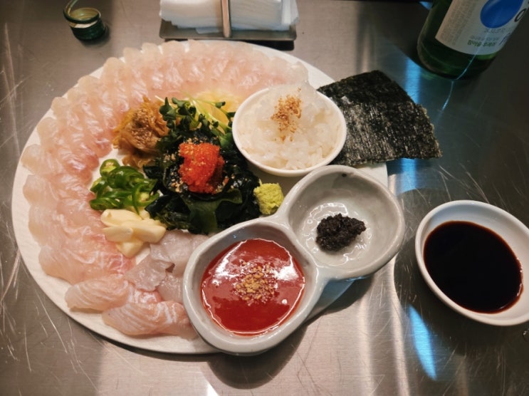  창원 상남동 술집 공드리 인테리어 예쁜 안주 맛집