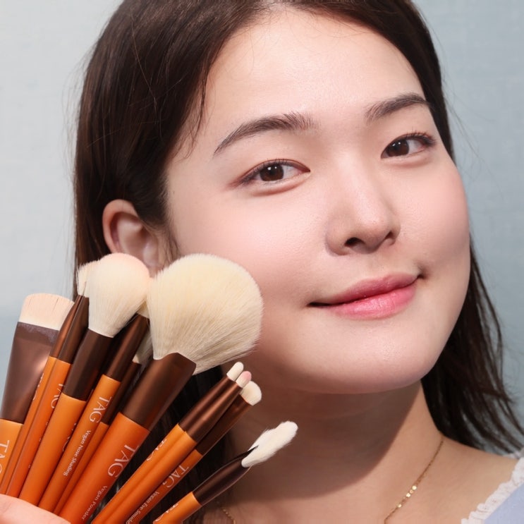  다이소 화장품 추천 태그 TAG 쉐딩 아이 메이크업 브러쉬 추천