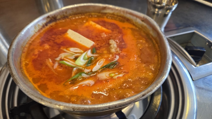 전통김치찌개전문점 수목원점 사진 3