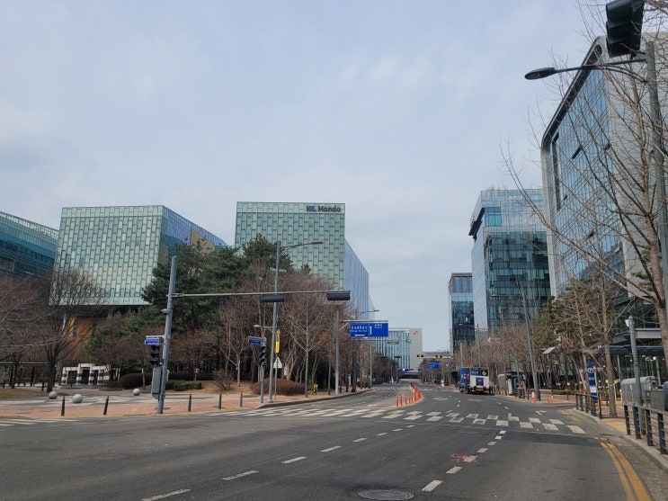  판교 직장인이 많은 이유 판교테크노밸리 기업과 상권 구조 이야기