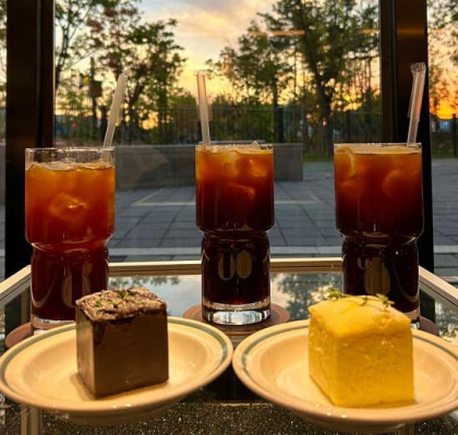 디저트와 커피가 가득한 카페맛집!