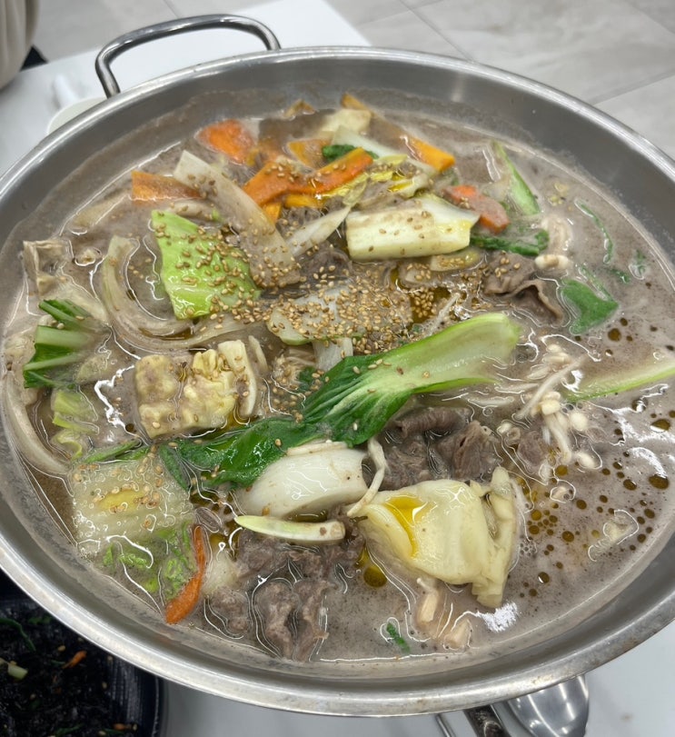  광주 정명관 | 불고기백반 좋네 잘하네