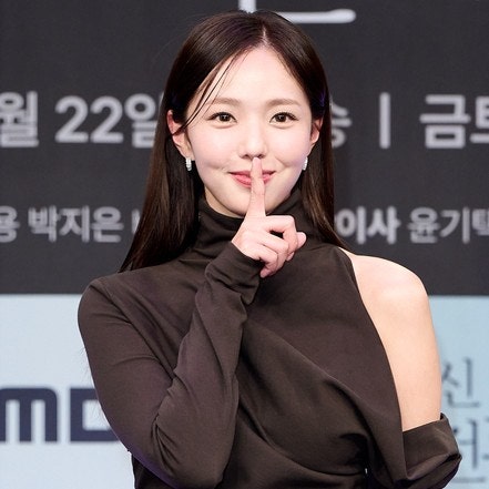배우 채수빈 프로필 유연석