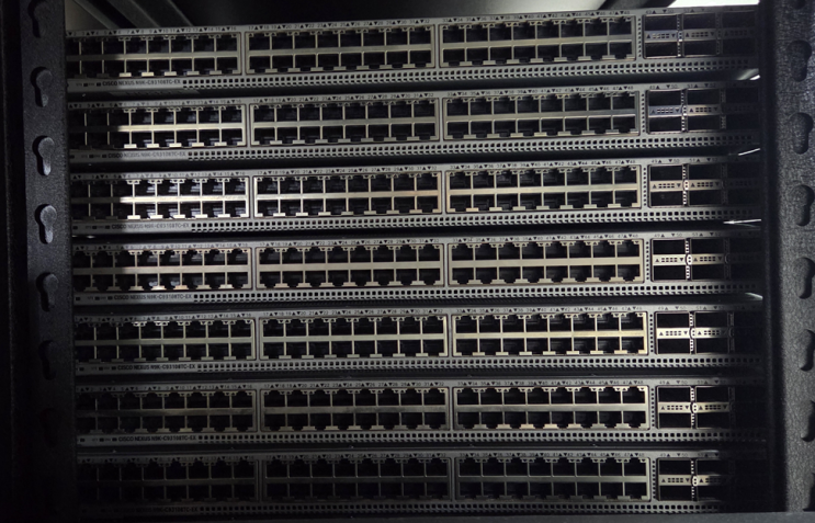  Cisco Nexus 9300 스위치 대량 입고 안내 (N9K-C93180YC-FX / N9K-C93180YC-EX / N9K-C93108TC-EX)