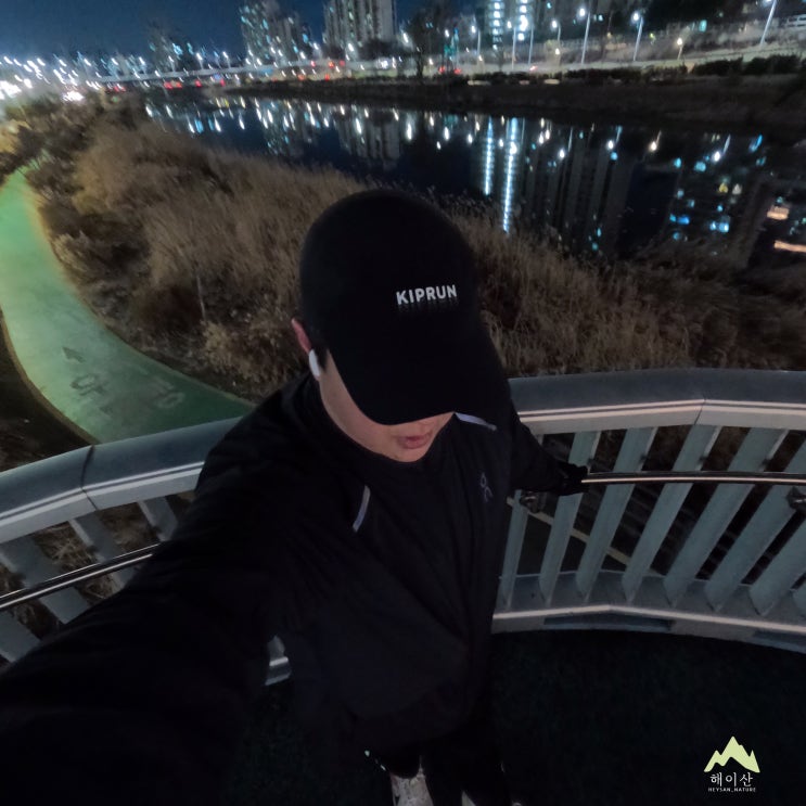  허벅지 털리고 중랑천 회복런! 가벼운 달리기로 컨디션이 좋아질까?