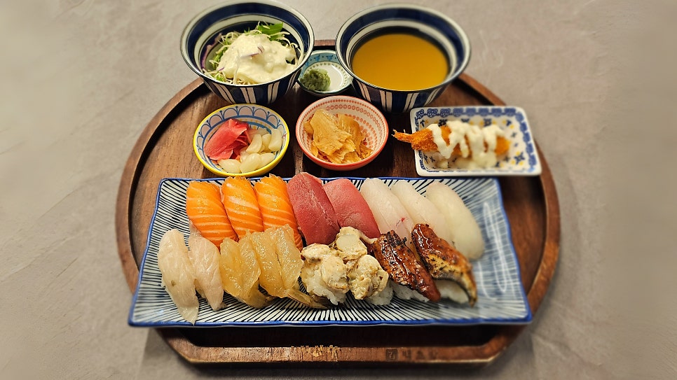 백초밥 사진 1