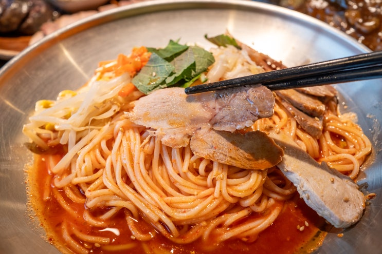  제주 고기국수 맛집 든든한 한 그릇 제주부엌 향토음식