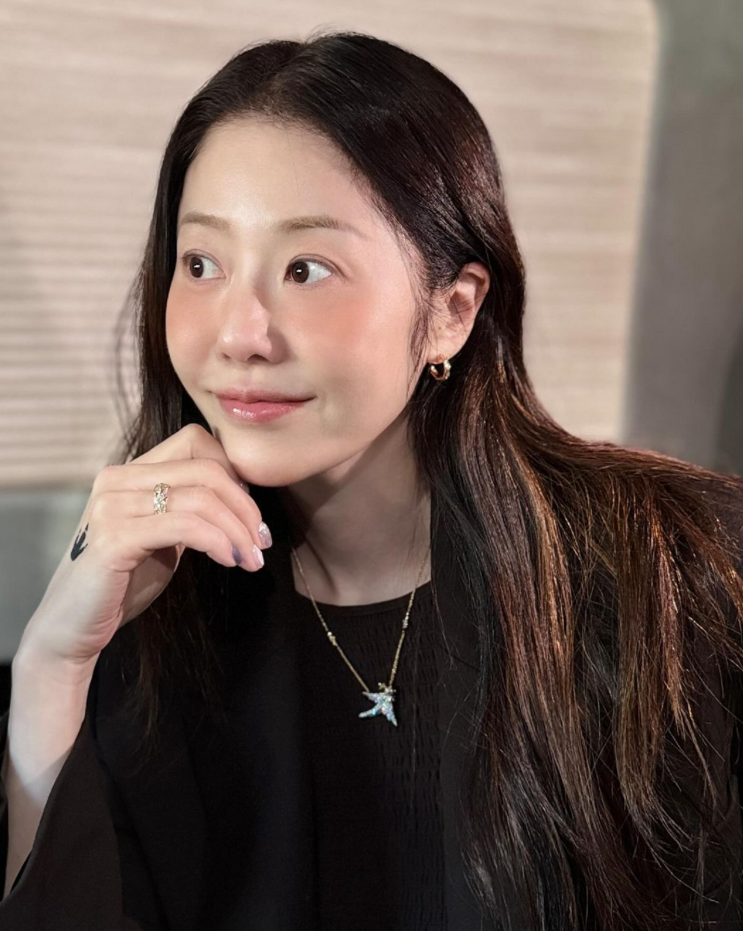  55세 맞아? 30대 같은 고현정, 숙취 메이크업 비법 정체