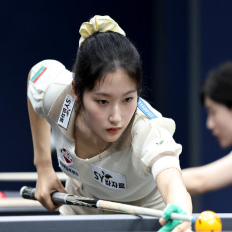 얼음공주 한지은 생애 첫 LPBA 월드챔피언십 왕중왕전 결승진출!! 같은 에스와이 동료 이우경에 승리!! 김가영과 김세연의 승자와 우승 상금 1억원을 놓고 격돌!!