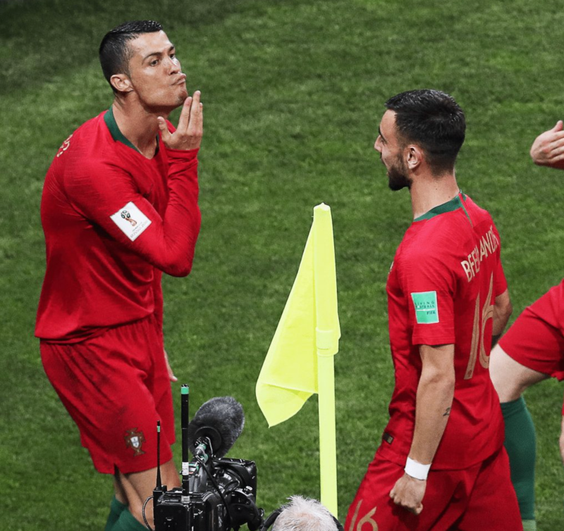 호날두 CR7 축구화 2026 유출… 골드 머큐리얼 슈퍼플라이 1 나온다