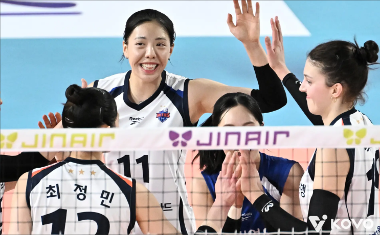  '암흑기의 유산'에서 팀의 얼굴로... 육서영과 최정민이 붙잡은 준PO 희망