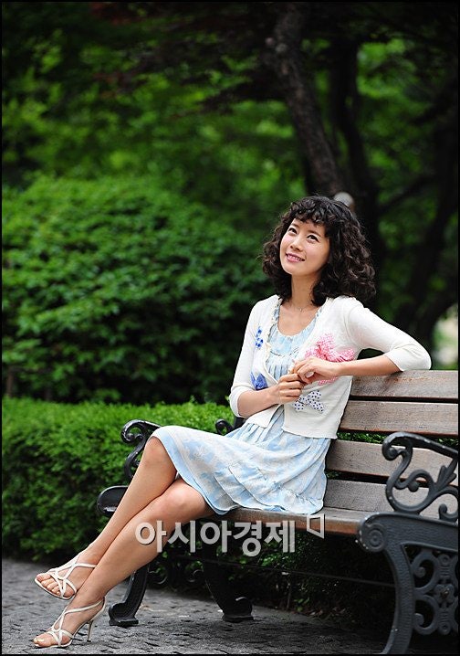 배우 유선 프로필 나이 본명 키 가족 딸 미모 결혼 학력 고향 드라마 영화 데뷔 소속사