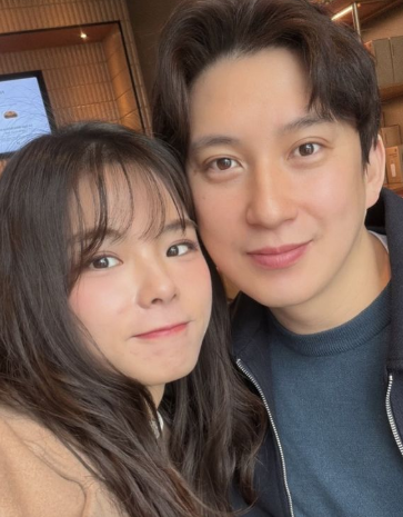  나솔 28기 옥순, 결혼 골인 후 인플루언서 변신? "예상된 수순" vs "현실적 선택"