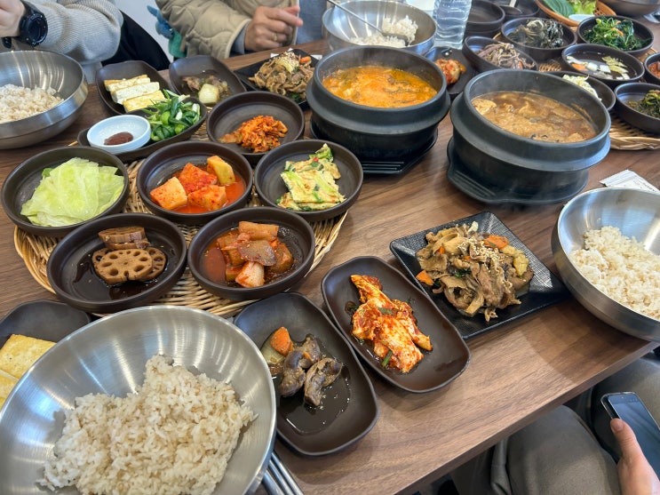  남양주 화도읍 금남리, 가족외식으로 좋은 푸짐한 한정식 맛집 <소풍>