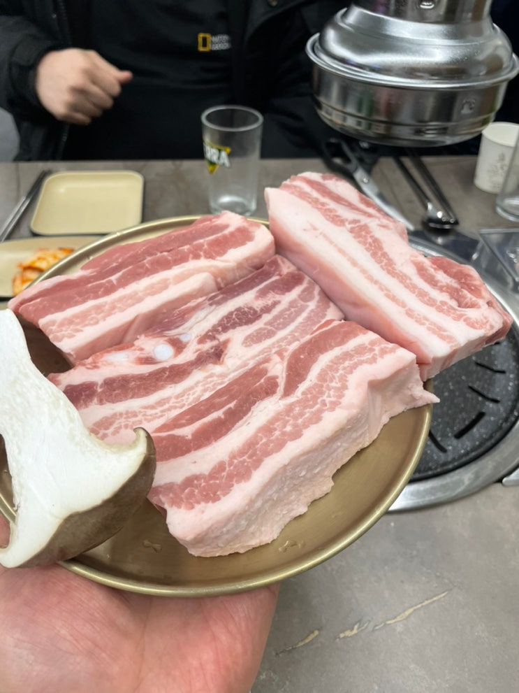  군산 조촌동 맛집 초신선육 소주 맥주 1900원 판매하는 군산 오일내 재방문한 군산 고기 맛집 한돈