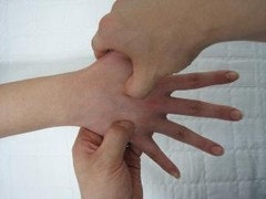 손가락 끝 통증