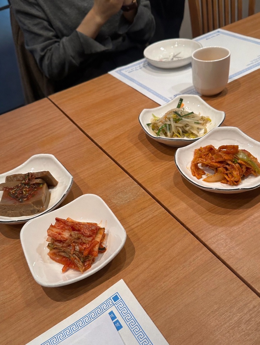 Dokdochamchiaenjeonbok Yeouidojeom photo 2